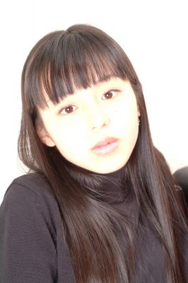 1189818758734yk9.jpg