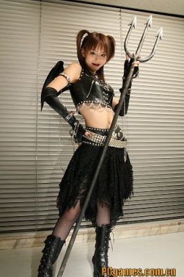 879480_pcgames070405hira23.jpg